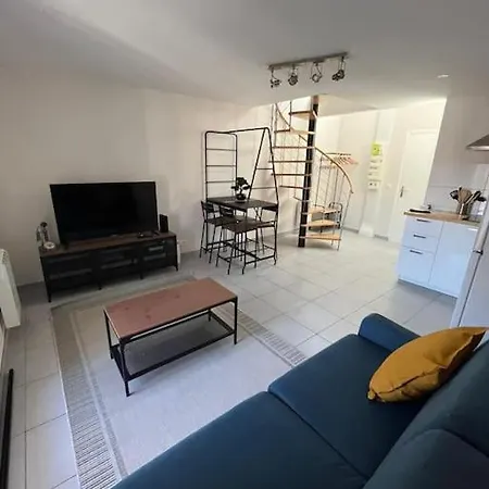 F2 Proche Disneyland Apartament